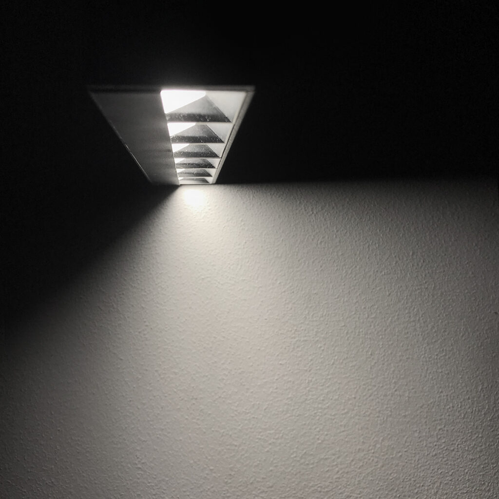 incasso-4-linea-light-cell-wallwasher